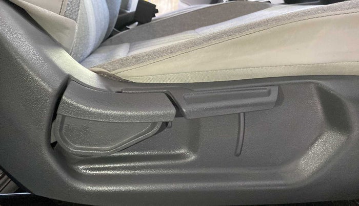 2019 Hyundai GRAND I10 NIOS SPORTZ AMT 1.2 KAPPA VTVT, Petrol, Automatic, 6,406 km, Driver Side Adjustment Panel