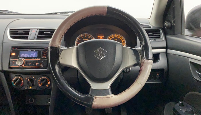 2013 Maruti Swift VXI, Petrol, Manual, 1,29,873 km, Steering Wheel Close Up