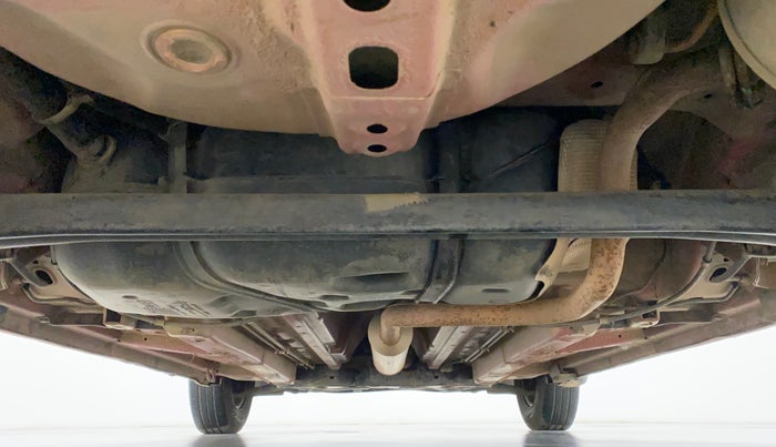 2013 Maruti Swift VXI, Petrol, Manual, 1,29,873 km, Rear Underbody