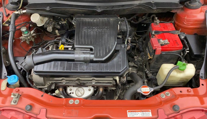 2013 Maruti Swift VXI, Petrol, Manual, 1,29,873 km, Open Bonet