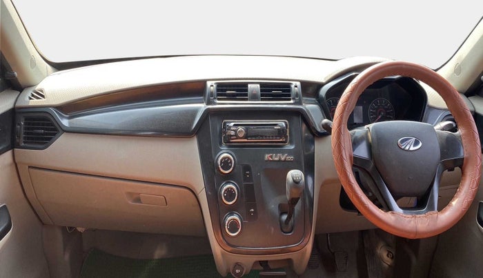 2016 Mahindra Kuv100 K4 D 6 STR, Diesel, Manual, 1,07,994 km, Dashboard
