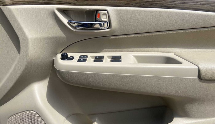 2022 Maruti Ciaz ALPHA  AT 1.5 SHVS PETROL, Petrol, Automatic, 6,840 km, Driver Side Door Panels Control