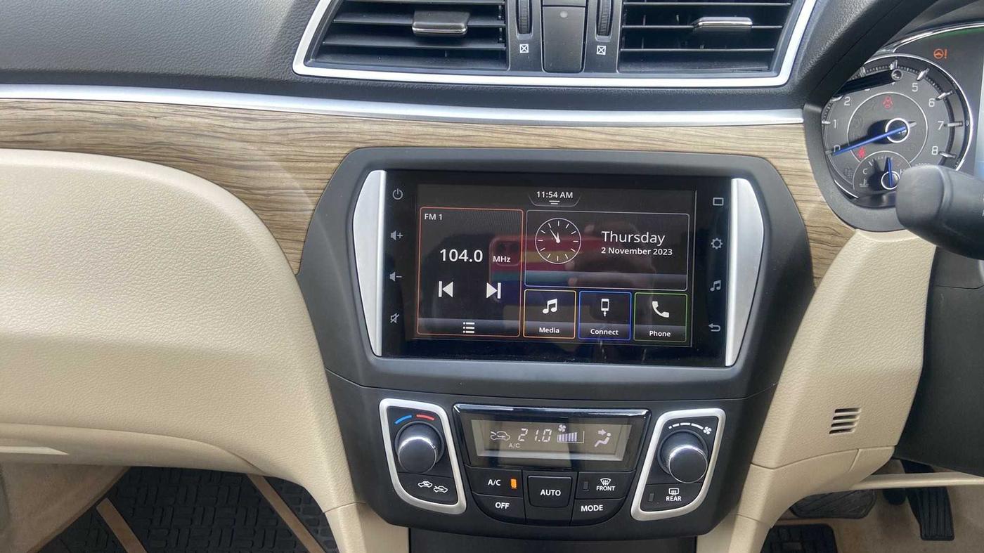 2022 Maruti Ciaz ALPHA  AT 1.5 SHVS PETROL, Petrol, Automatic, 6,840 km, Air Conditioner