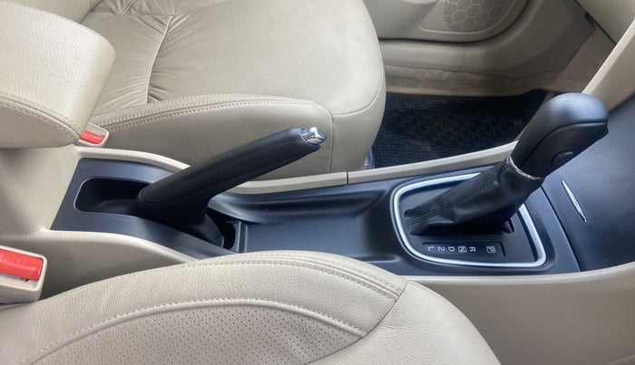 2022 Maruti Ciaz ALPHA  AT 1.5 SHVS PETROL, Petrol, Automatic, 6,840 km, Gear Lever