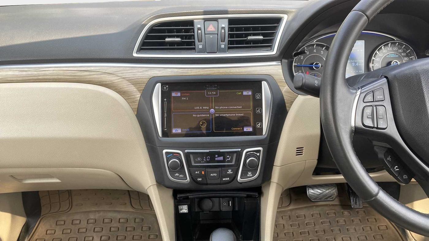 2019 Maruti Ciaz ALPHA  AT 1.5 SHVS PETROL, Petrol, Automatic, 22,258 km, Infotainment System