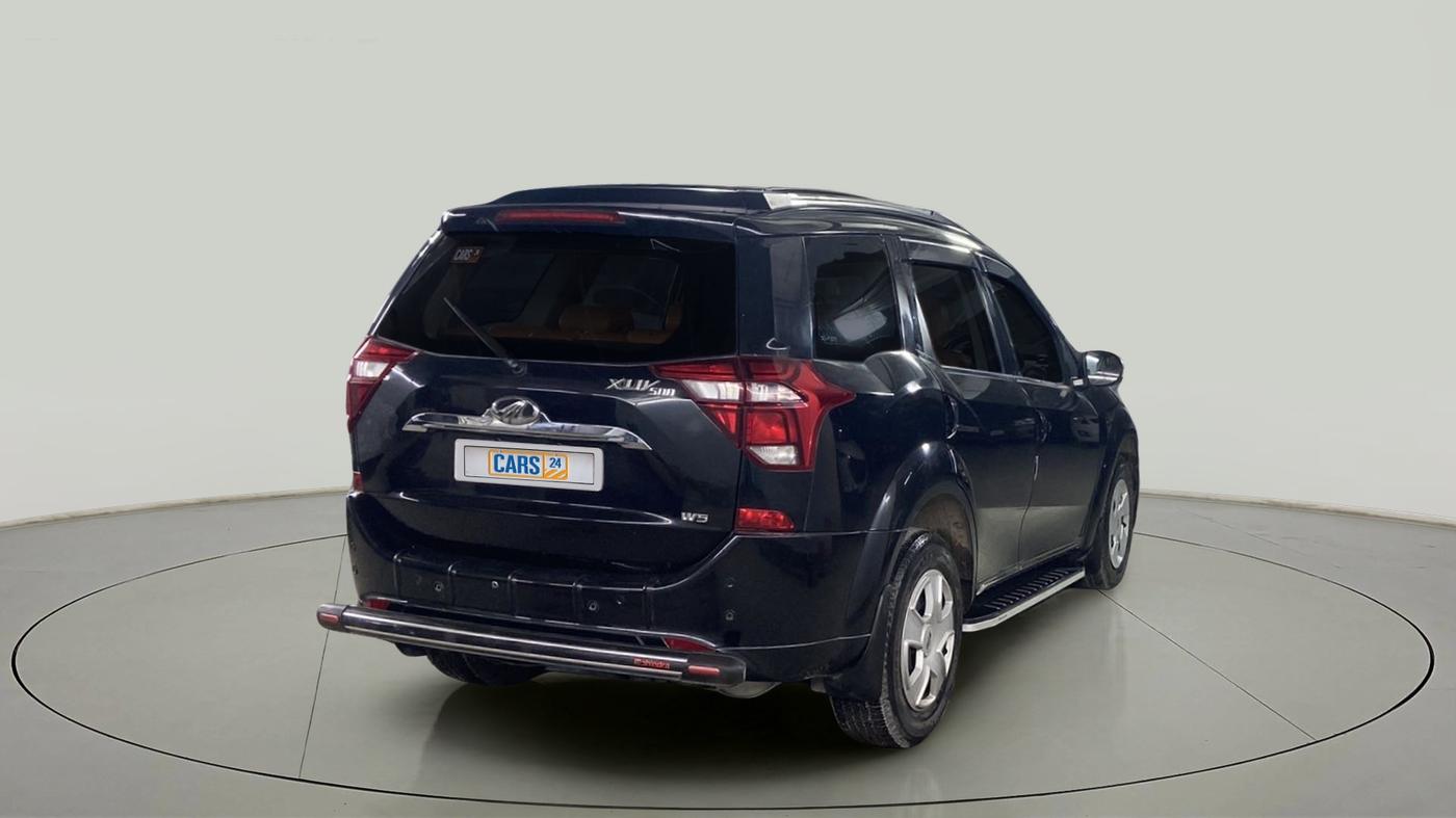 2020 Mahindra XUV500 W5, Diesel, Manual, 49,824 km, Right Back Diagonal
