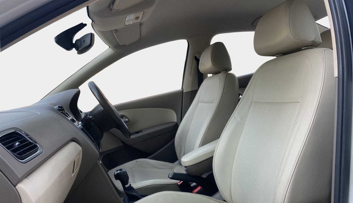2016 Skoda Rapid 1.5 TDI CR STYLE PLUS AT, Diesel, Automatic, 85,378 km, Right Side Front Door Cabin