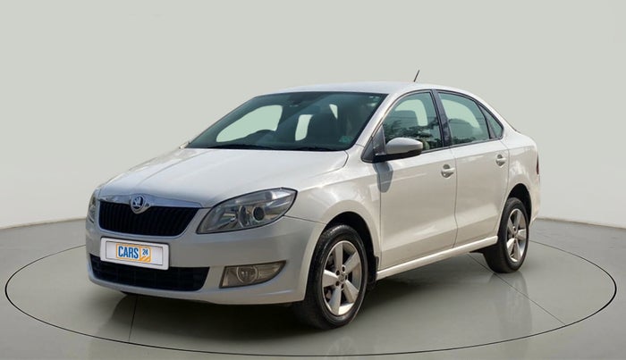 2016 Skoda Rapid 1.5 TDI CR STYLE PLUS AT, Diesel, Automatic, 85,378 km, Left Front Diagonal