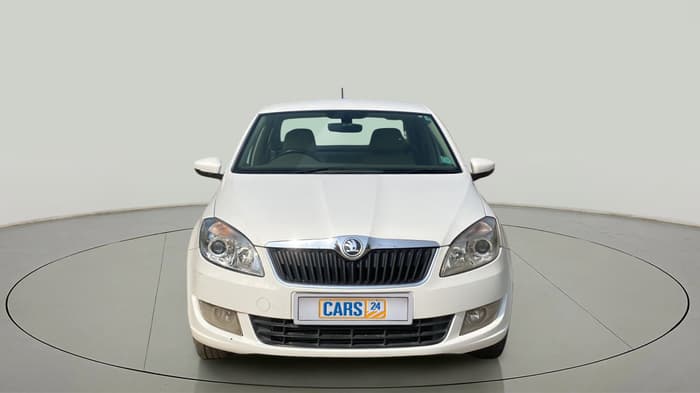 2016 Skoda Rapid 1.5 TDI CR STYLE PLUS AT, Diesel, Automatic, 85,378 km, Front