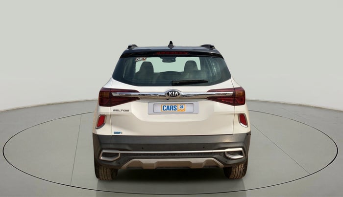 2020 KIA SELTOS HTX 1.5 PETROL DUAL TONE, Petrol, Manual, 18,556 km, Back/Rear