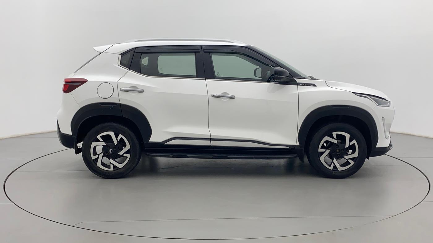 2021 Nissan MAGNITE XV PREMIUM, Petrol, Manual, 47,846 km, Right Side View