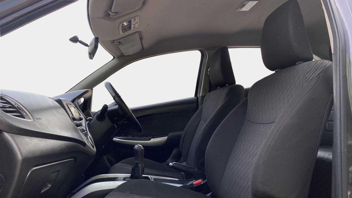 2017 Maruti Baleno DELTA PETROL 1.2, Petrol, Manual, 44,221 km, Right Side Front Door Cabin