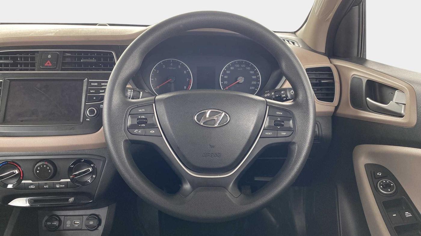 2020 Hyundai Elite i20 SPORTZ PLUS 1.2, Petrol, Manual, 20,232 km, Steering Wheel Close Up