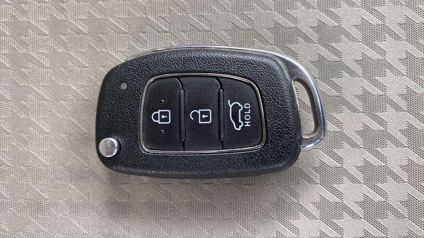 2020 Hyundai Elite i20 SPORTZ PLUS 1.2, Petrol, Manual, 20,232 km, Key Close Up