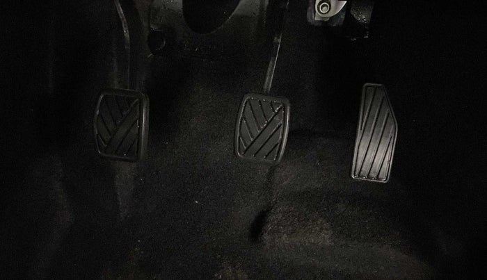 2023 Maruti New Wagon-R LXI 1.0, Petrol, Manual, 4,006 km, Pedals