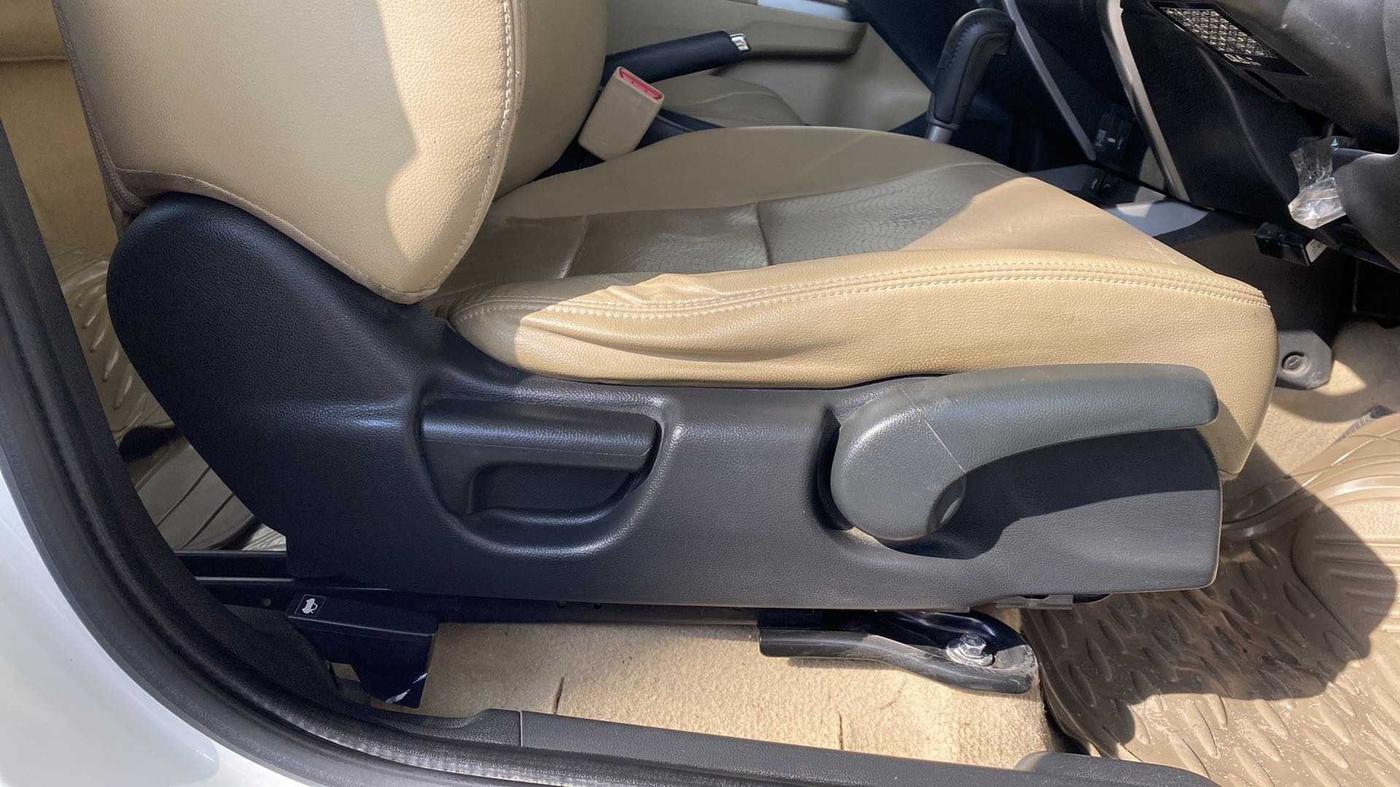 2018 Honda City 1.5L I-VTEC ZX CVT, Petrol, Automatic, 62,695 km, Driver Side Adjustment Panel