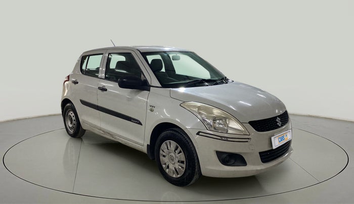 2013 Maruti Swift LXI, CNG, Manual, 80,838 km, Right Front Diagonal