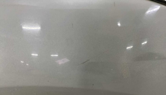2013 Maruti Swift LXI, CNG, Manual, 80,838 km, Right fender - Slightly dented