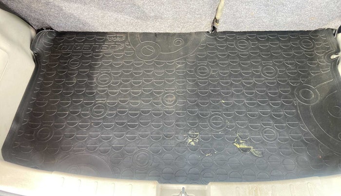 2018 Maruti Celerio VXI AMT, Petrol, Automatic, 14,840 km, Boot Inside