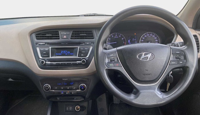 2016 Hyundai Elite i20 SPORTZ 1.2, Petrol, Manual, 76,462 km, Steering Wheel Close Up