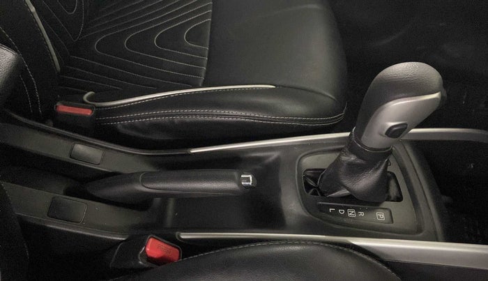 2018 Maruti Baleno DELTA CVT PETROL 1.2, Petrol, Automatic, 34,725 km, Gear Lever
