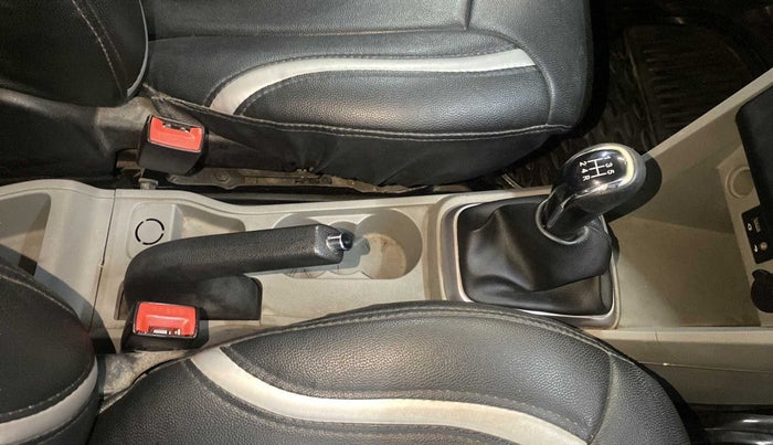 2016 Tata Tiago XZ PETROL, Petrol, Manual, 46,705 km, Gear Lever