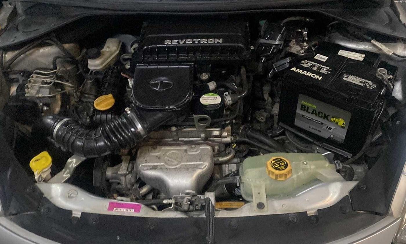 2016 Tata Tiago XZ PETROL, Petrol, Manual, 46,705 km, Open Bonet