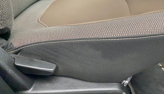 2019 Renault Duster RXS PETROL, Petrol, Manual, 48,436 km, Driver Side Adjustment Panel