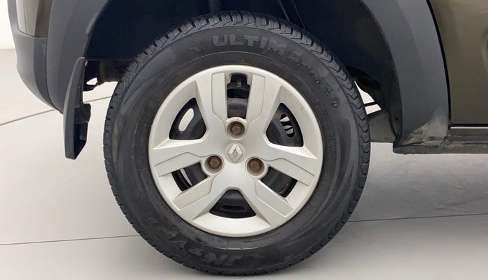 2015 Renault Kwid RXT 0.8, Petrol, Manual, 26,991 km, Right Rear Wheel