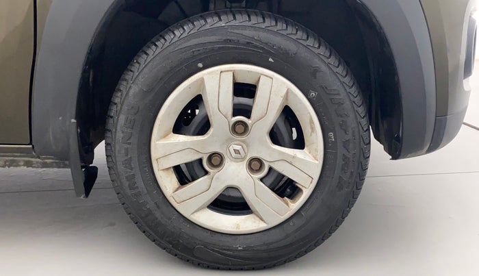 2015 Renault Kwid RXT 0.8, Petrol, Manual, 26,991 km, Right Front Wheel