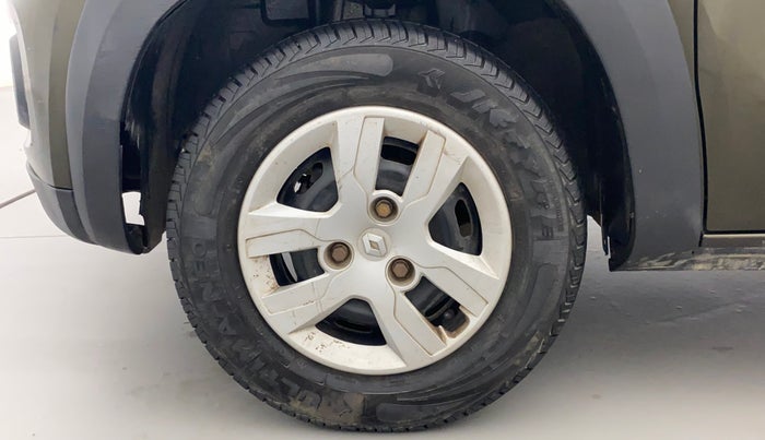 2015 Renault Kwid RXT 0.8, Petrol, Manual, 26,991 km, Left Front Wheel