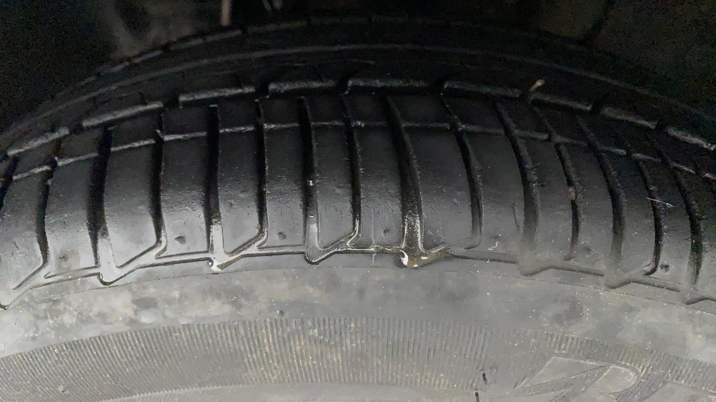 2021 Tata TIGOR XZ PLUS PETROL, Petrol, Manual, 11,676 km, Left Front Tyre Tread