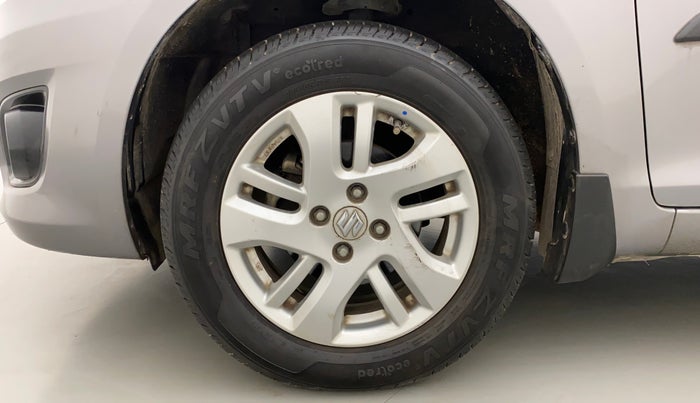 2014 Maruti Swift Dzire ZXI, Petrol, Manual, 93,985 km, Left Front Wheel