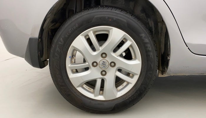 2014 Maruti Swift Dzire ZXI, Petrol, Manual, 93,985 km, Right Rear Wheel