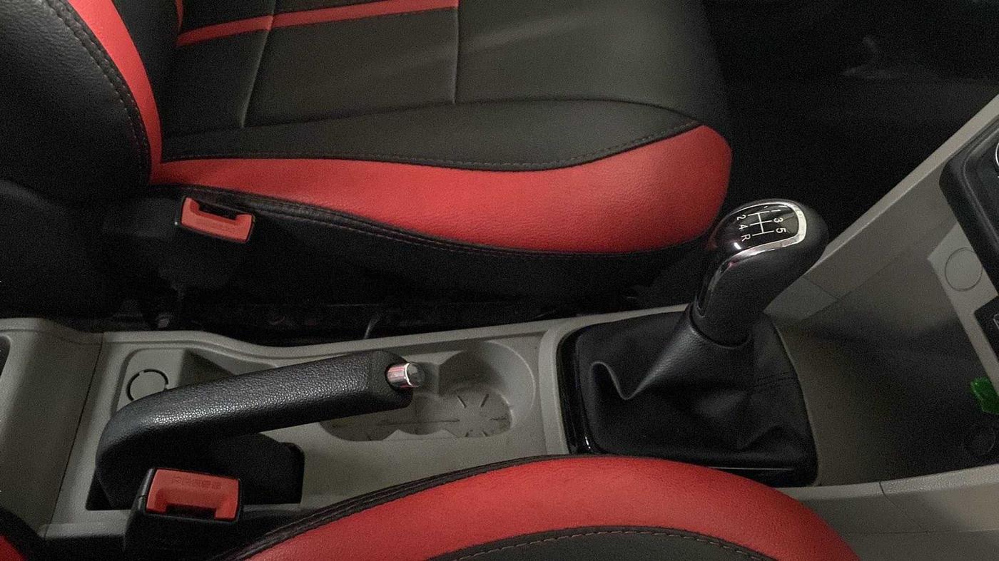 2019 Tata Tiago XZ PLUS PETROL, Petrol, Manual, 49,563 km, Gear Lever