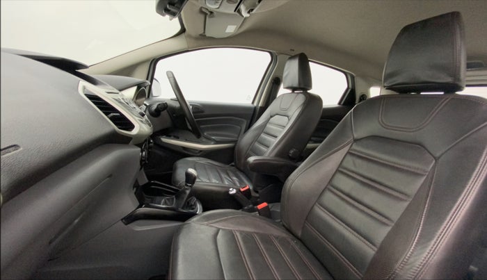2016 Ford Ecosport TITANIUM+ 1.5L DIESEL, Diesel, Manual, 75,847 km, Right Side Front Door Cabin