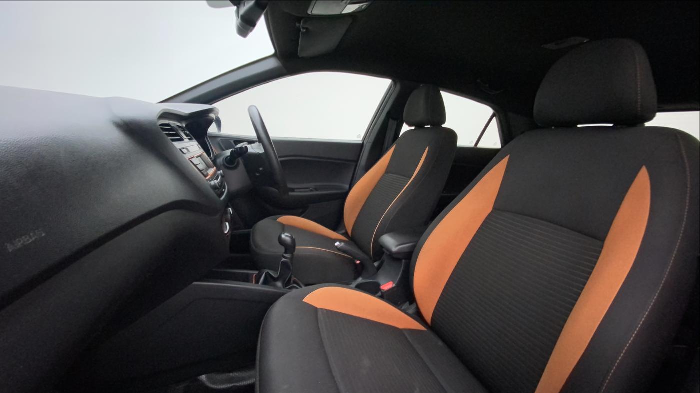 2016 Hyundai i20 Active 1.2 S, Petrol, Manual, 75,229 km, Right Side Front Door Cabin