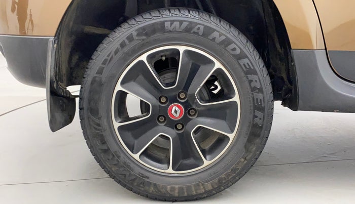 2018 Renault Duster RXS CVT, Petrol, Automatic, 44,165 km, Right Rear Wheel