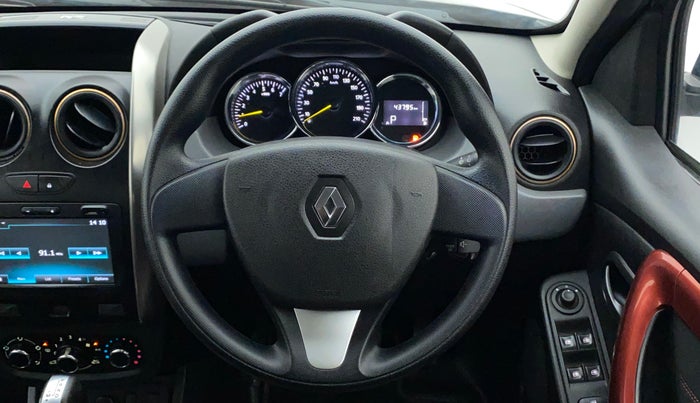 2018 Renault Duster RXS CVT, Petrol, Automatic, 44,165 km, Steering Wheel Close Up