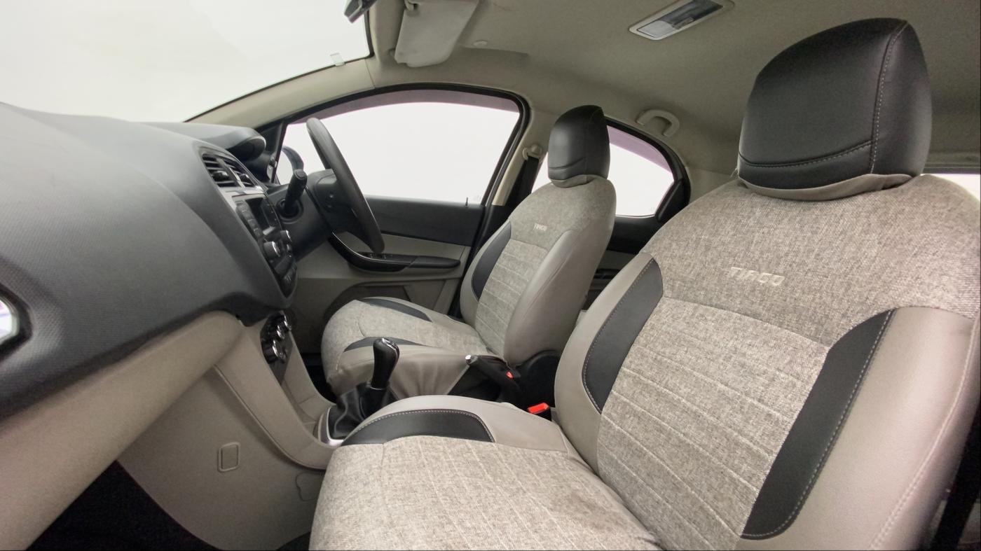 2017 Tata Tiago XZ PETROL, Petrol, Manual, 54,994 km, Right Side Front Door Cabin