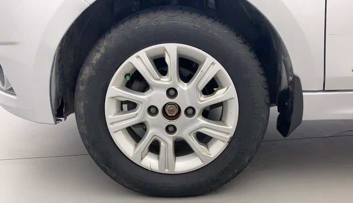 2017 Tata Tiago XZ PETROL, Petrol, Manual, 54,994 km, Left Front Wheel