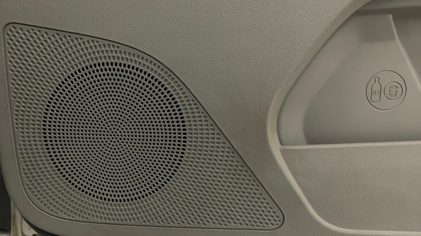 2017 Tata Tiago XZ PETROL, Petrol, Manual, 54,994 km, Speaker