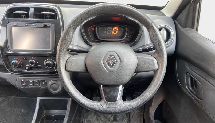 2018 Renault Kwid RXT 1.0, Petrol, Manual, 45,257 km, Steering Wheel Close Up