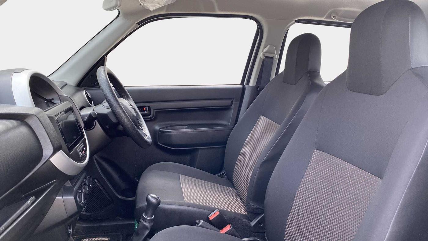 2022 Maruti S PRESSO VXI+, Petrol, Manual, 2,099 km, Right Side Front Door Cabin