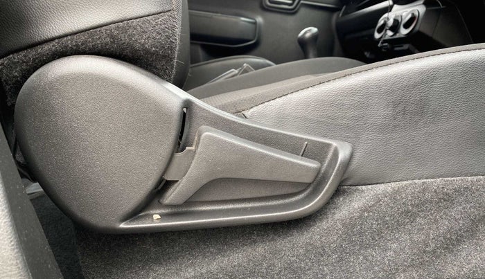2022 Maruti S PRESSO VXI+, Petrol, Manual, 2,099 km, Driver Side Adjustment Panel