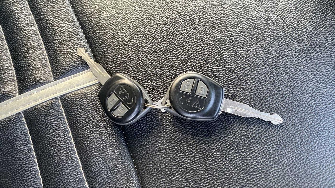 2019 Maruti Baleno DELTA PETROL 1.2, Petrol, Manual, 16,003 km, Key Close Up