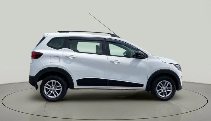 2022 Renault TRIBER RXT, Petrol, Manual, 19,487 km, Right Side View