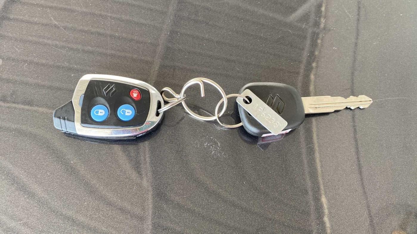 2022 Maruti Alto K10 LXI, Petrol, Manual, 2,266 km, Key Close Up