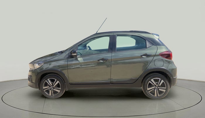 2022 Tata TIAGO NRG XZ AMT, Petrol, Automatic, 1,719 km, Left Side