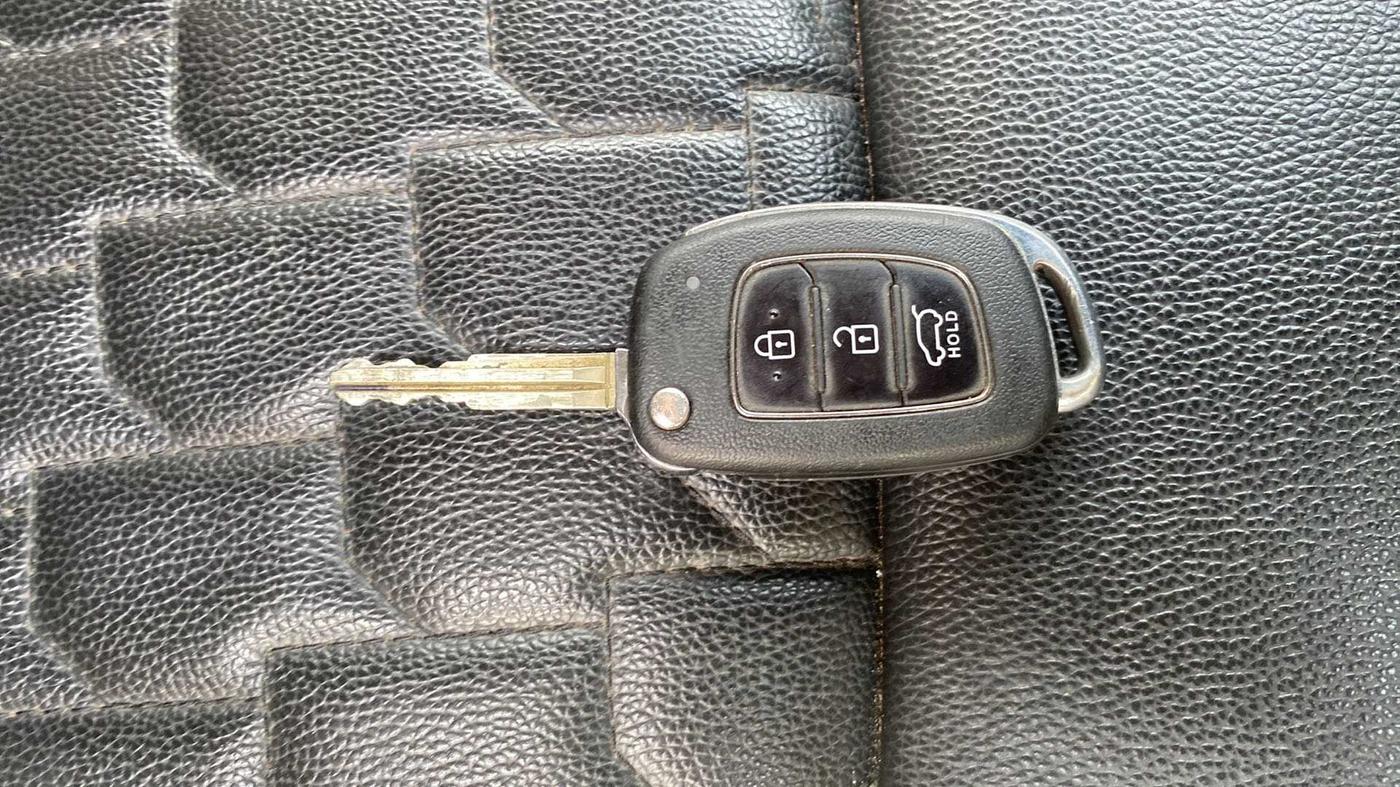 2019 Hyundai Elite i20 SPORTZ PLUS 1.2, Petrol, Manual, 86,211 km, Key Close Up